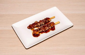 11-Yakitori de Pollo